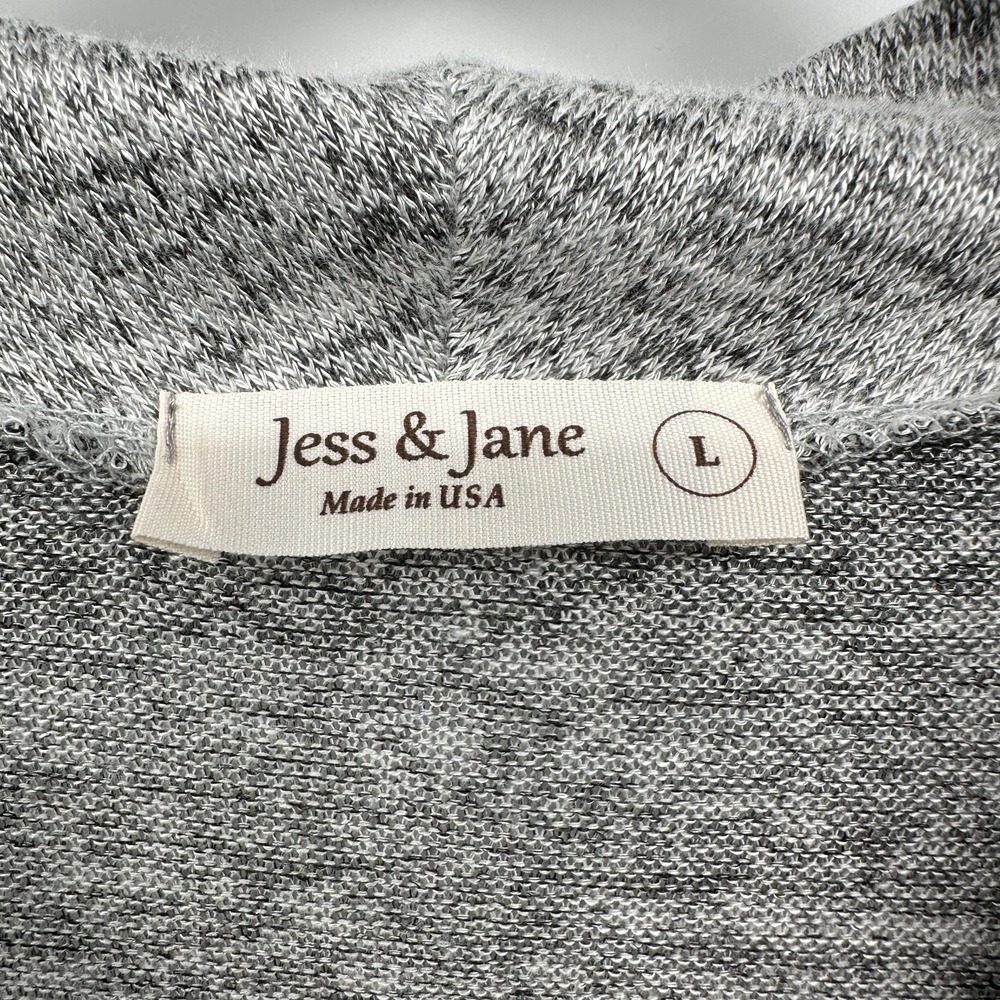Jess & Jane Echoes Top Shirt Large Brushed Knit Cowl Neck Gray Artsy Boho New - Picture 9 of 11